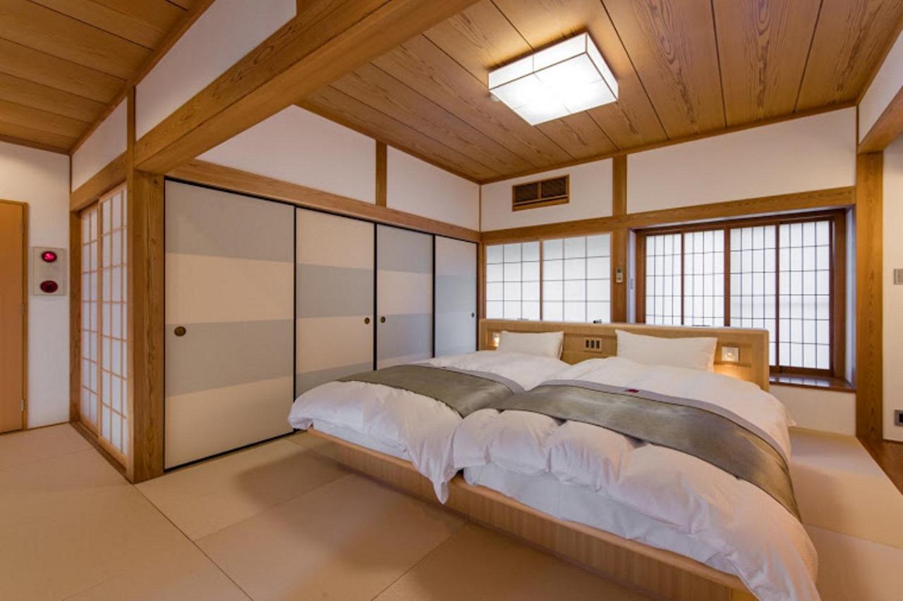 Okuhita Onsen Umehibiki 5* Hita